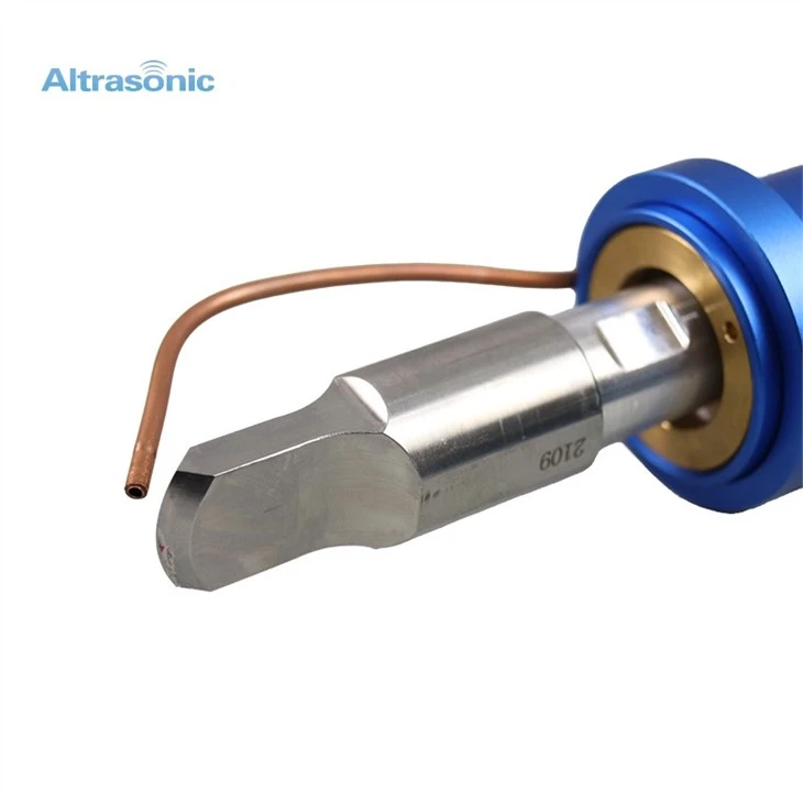 35kHz Ultrasonic Sealing And Cutting Machine
